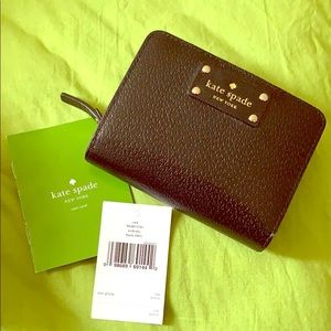 NWT Kate Spade Cara Wellesley wallet